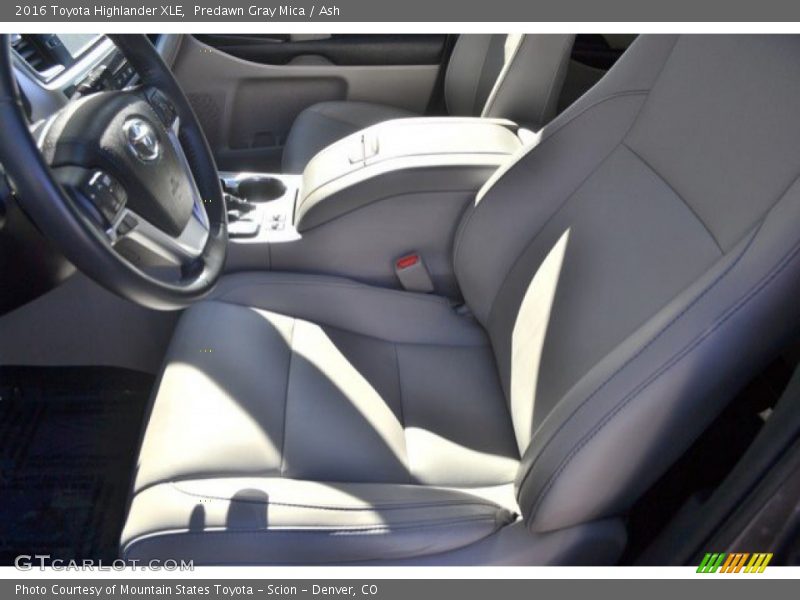 Predawn Gray Mica / Ash 2016 Toyota Highlander XLE