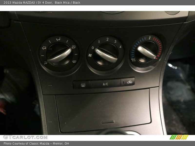 Black Mica / Black 2013 Mazda MAZDA3 i SV 4 Door