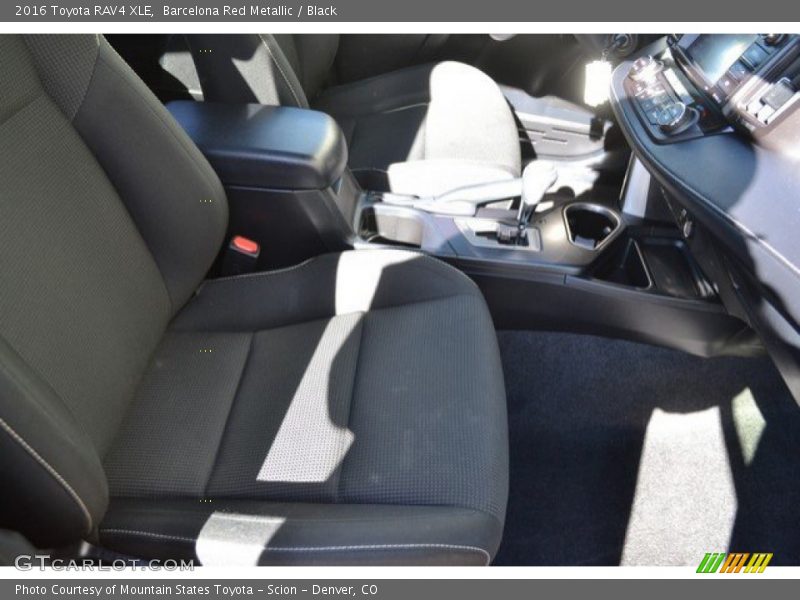 Barcelona Red Metallic / Black 2016 Toyota RAV4 XLE
