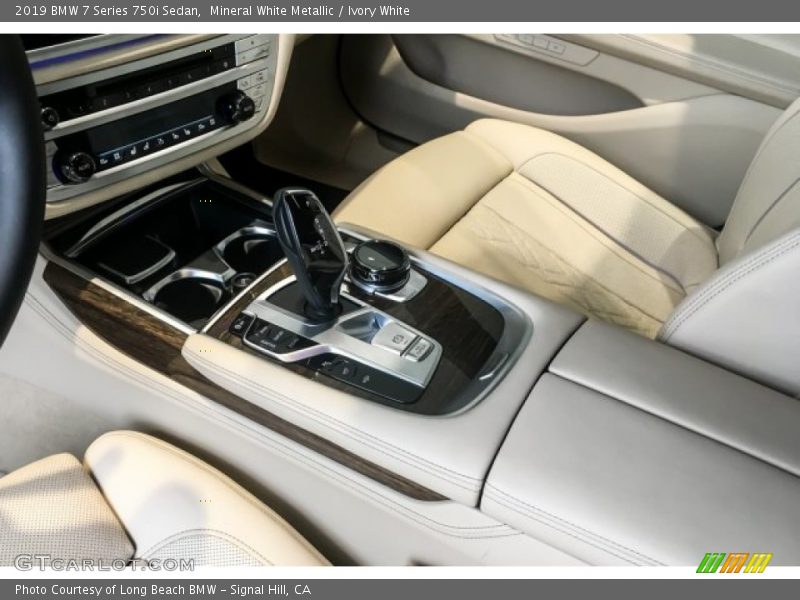 Mineral White Metallic / Ivory White 2019 BMW 7 Series 750i Sedan