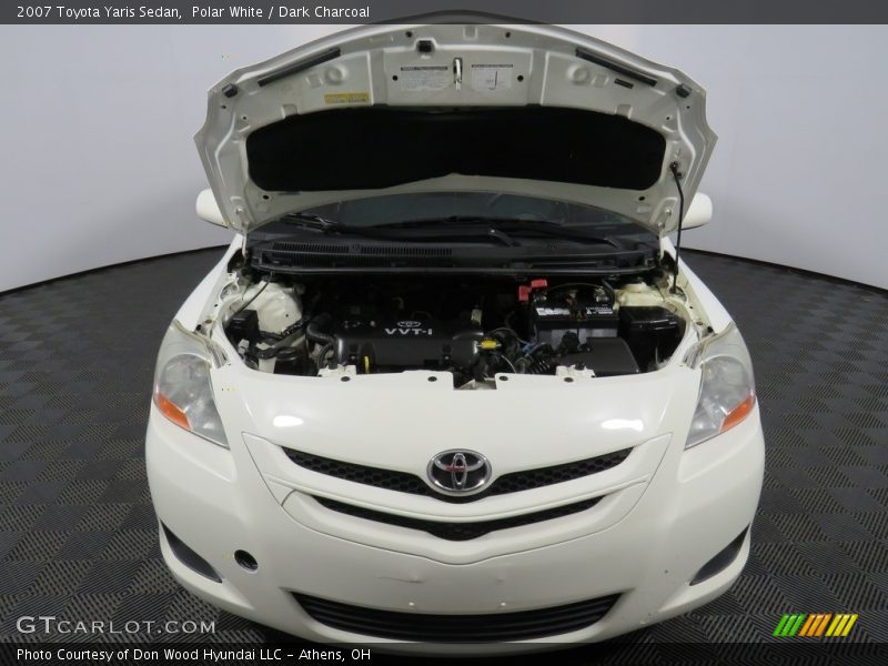 Polar White / Dark Charcoal 2007 Toyota Yaris Sedan