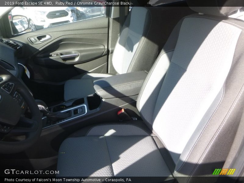 Ruby Red / Chromite Gray/Charcoal Black 2019 Ford Escape SE 4WD