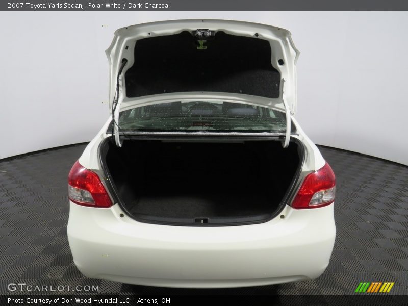 Polar White / Dark Charcoal 2007 Toyota Yaris Sedan