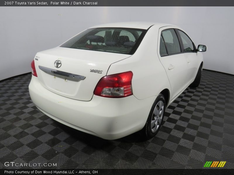 Polar White / Dark Charcoal 2007 Toyota Yaris Sedan