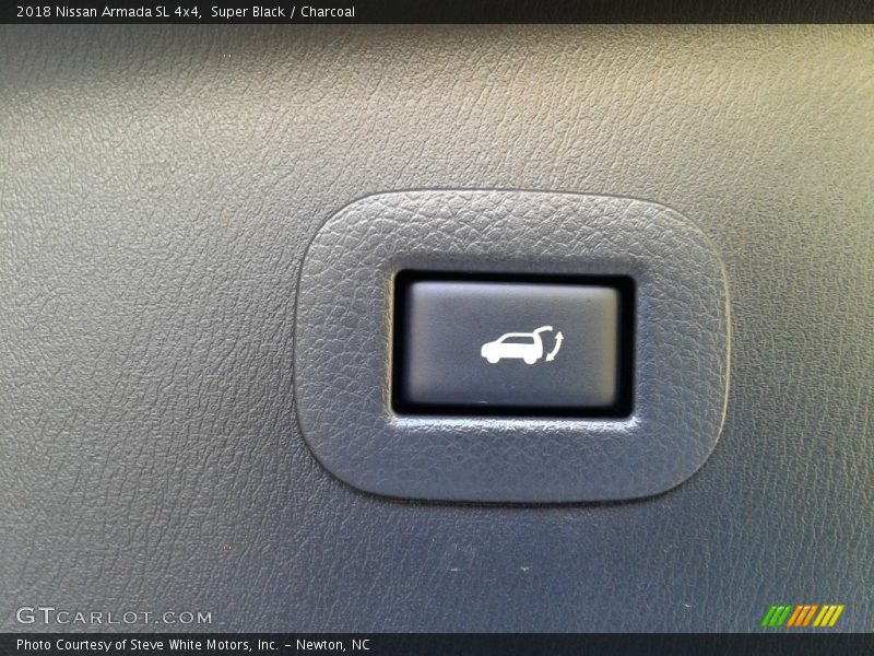Super Black / Charcoal 2018 Nissan Armada SL 4x4
