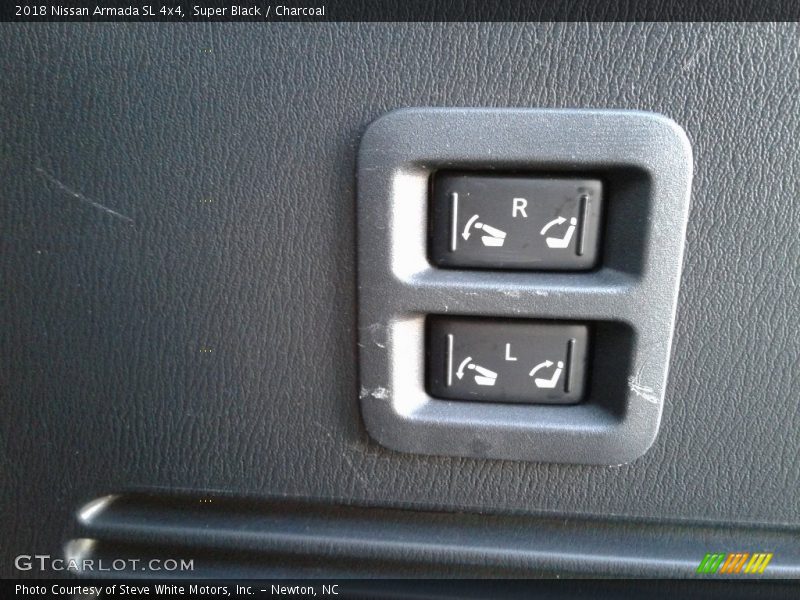 Super Black / Charcoal 2018 Nissan Armada SL 4x4