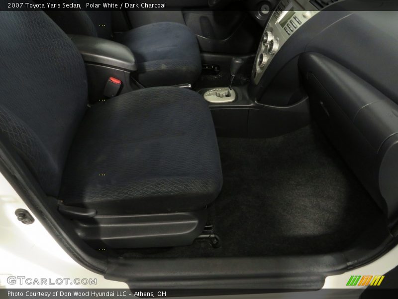 Polar White / Dark Charcoal 2007 Toyota Yaris Sedan