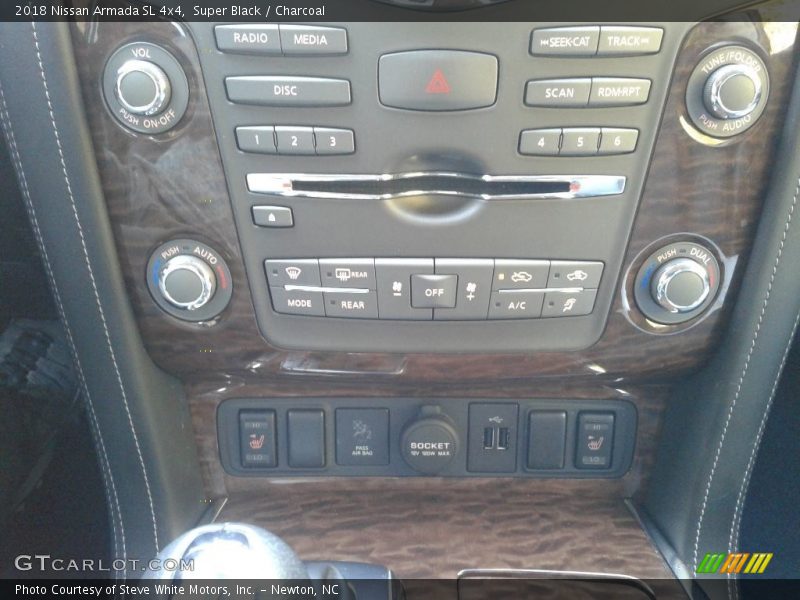 Super Black / Charcoal 2018 Nissan Armada SL 4x4