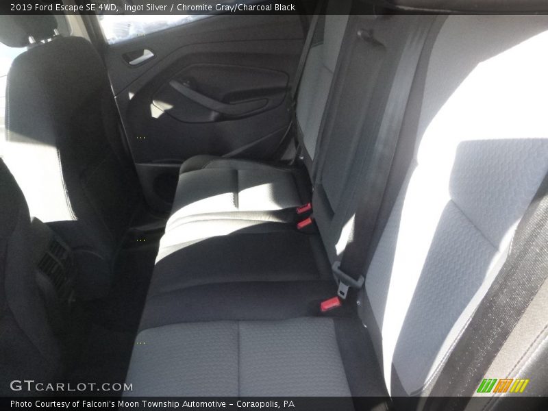 Ingot Silver / Chromite Gray/Charcoal Black 2019 Ford Escape SE 4WD