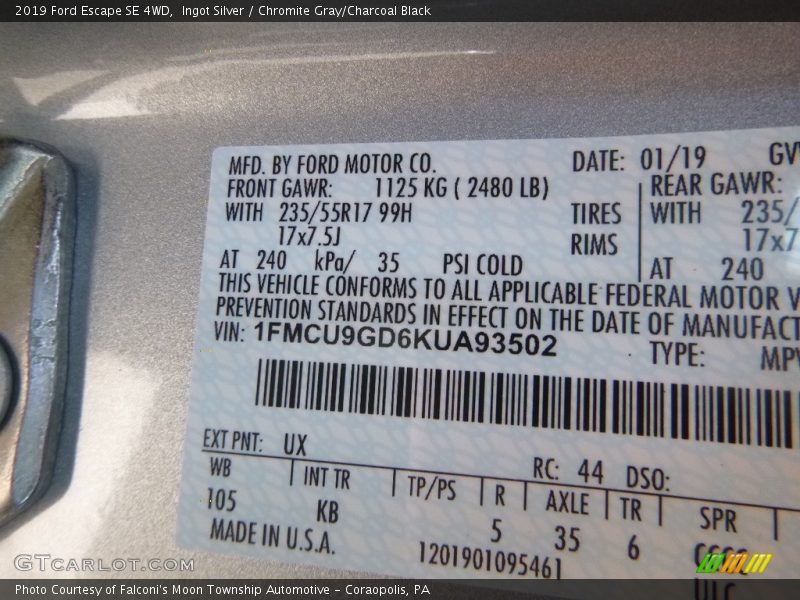 Ingot Silver / Chromite Gray/Charcoal Black 2019 Ford Escape SE 4WD