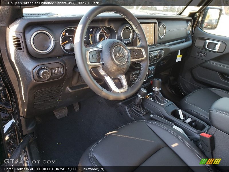 Black / Black 2019 Jeep Wrangler Unlimited Sahara 4x4