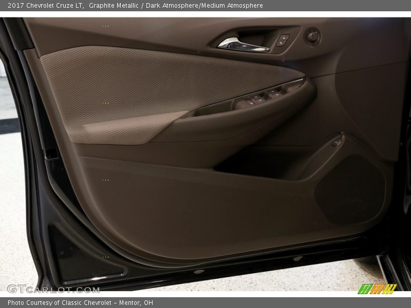 Graphite Metallic / Dark Atmosphere/Medium Atmosphere 2017 Chevrolet Cruze LT