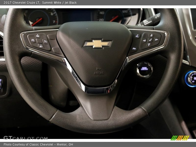 Summit White / Jet Black 2017 Chevrolet Cruze LT