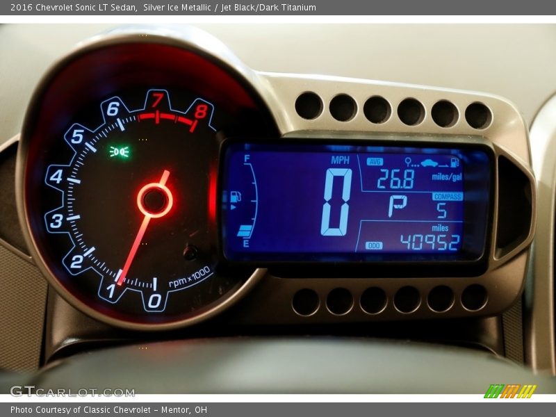 Silver Ice Metallic / Jet Black/Dark Titanium 2016 Chevrolet Sonic LT Sedan