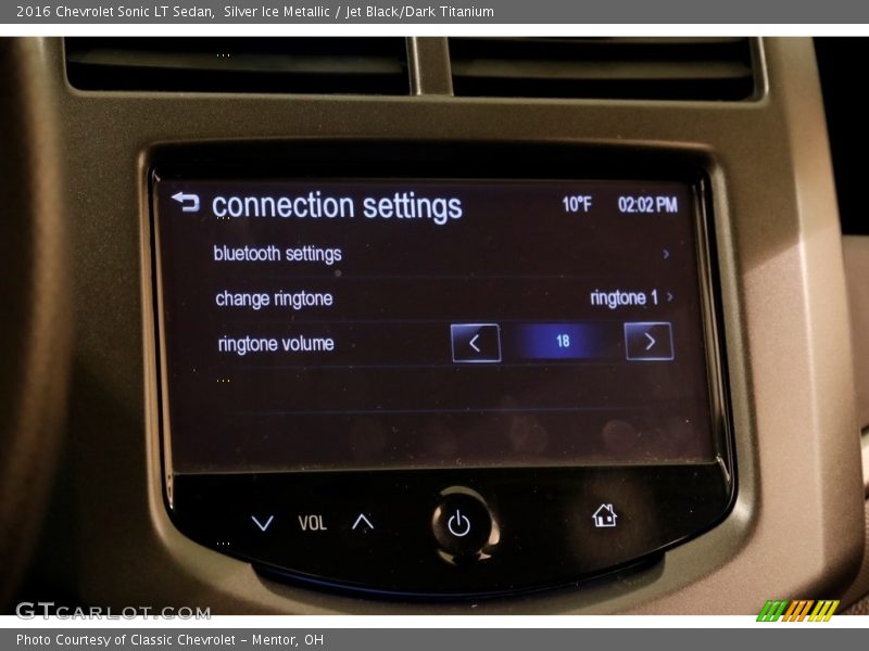 Silver Ice Metallic / Jet Black/Dark Titanium 2016 Chevrolet Sonic LT Sedan