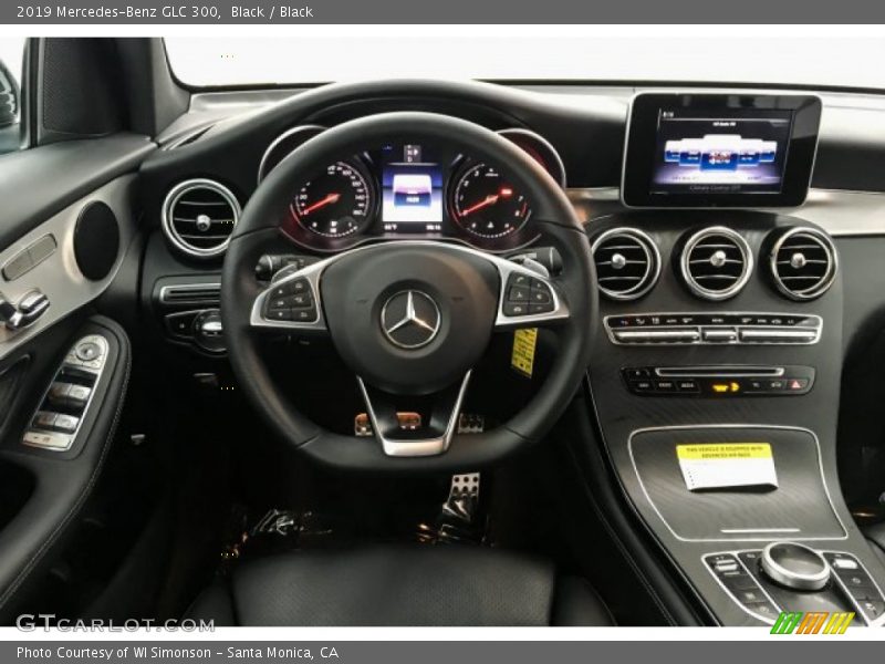 Black / Black 2019 Mercedes-Benz GLC 300