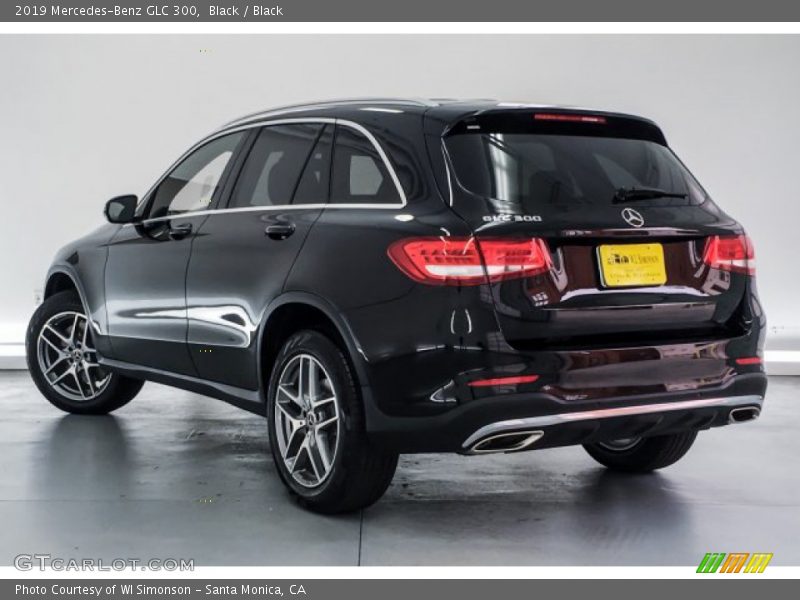 Black / Black 2019 Mercedes-Benz GLC 300