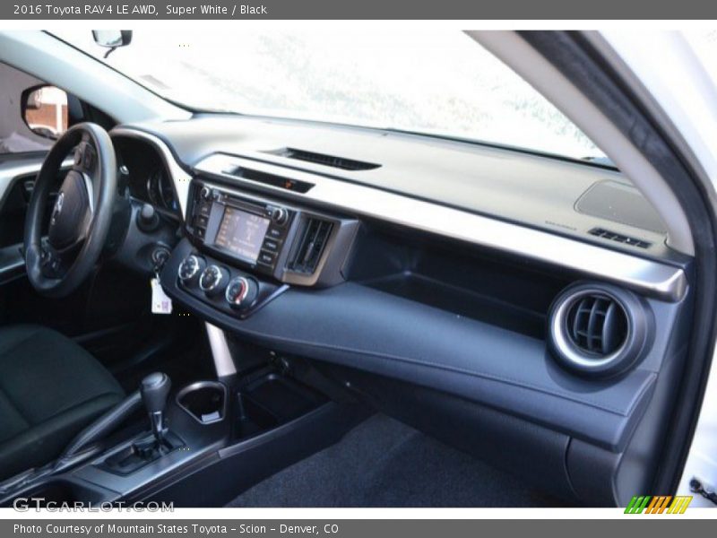 Super White / Black 2016 Toyota RAV4 LE AWD