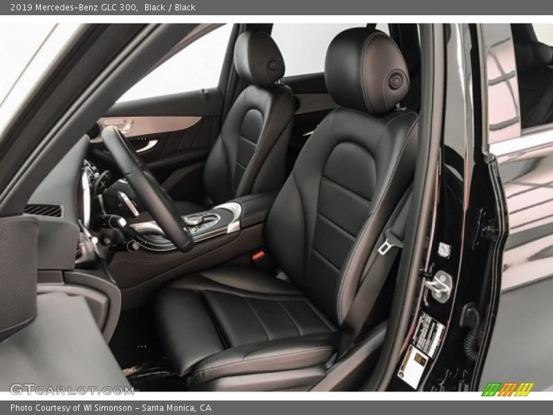 Black / Black 2019 Mercedes-Benz GLC 300