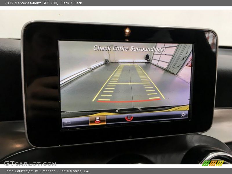 Black / Black 2019 Mercedes-Benz GLC 300