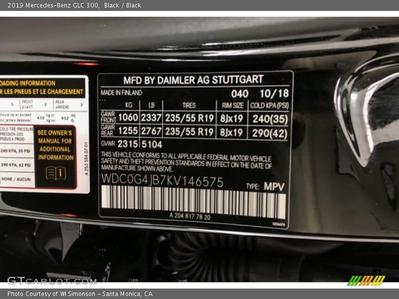 Black / Black 2019 Mercedes-Benz GLC 300
