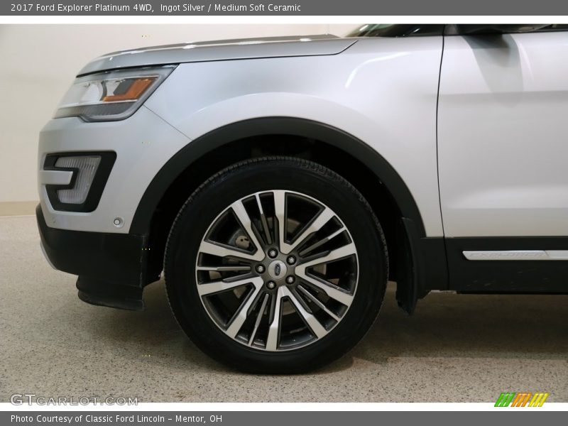 Ingot Silver / Medium Soft Ceramic 2017 Ford Explorer Platinum 4WD
