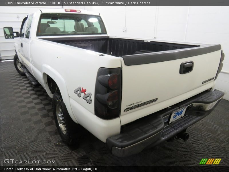 Summit White / Dark Charcoal 2005 Chevrolet Silverado 2500HD LS Extended Cab 4x4
