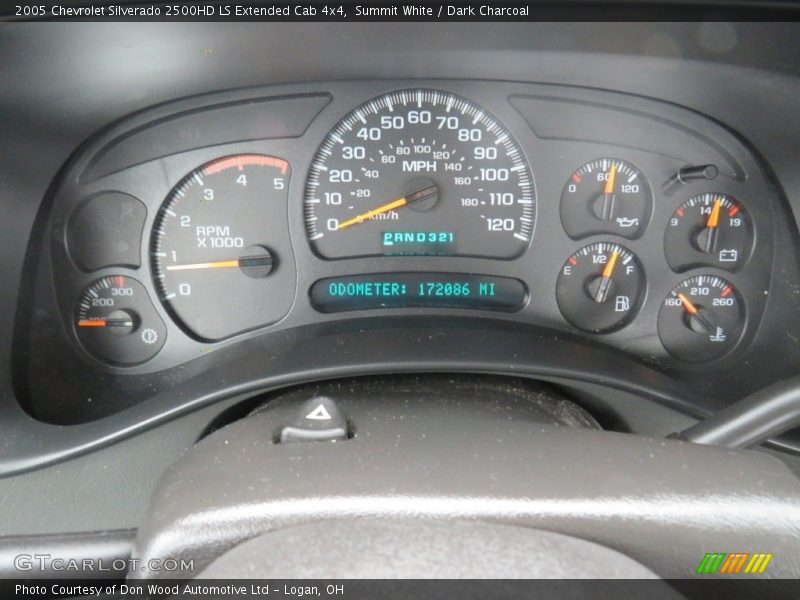 Summit White / Dark Charcoal 2005 Chevrolet Silverado 2500HD LS Extended Cab 4x4