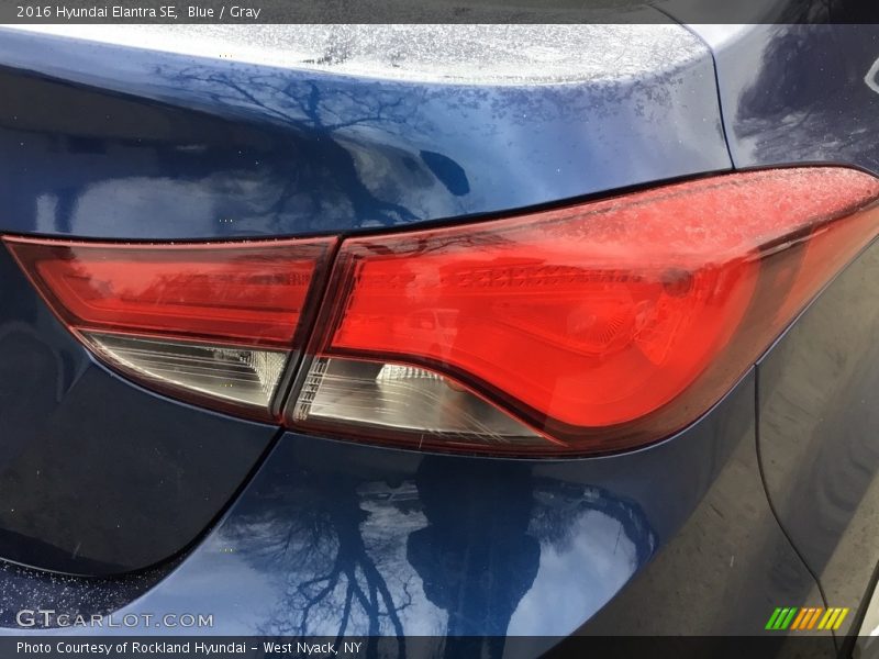 Blue / Gray 2016 Hyundai Elantra SE