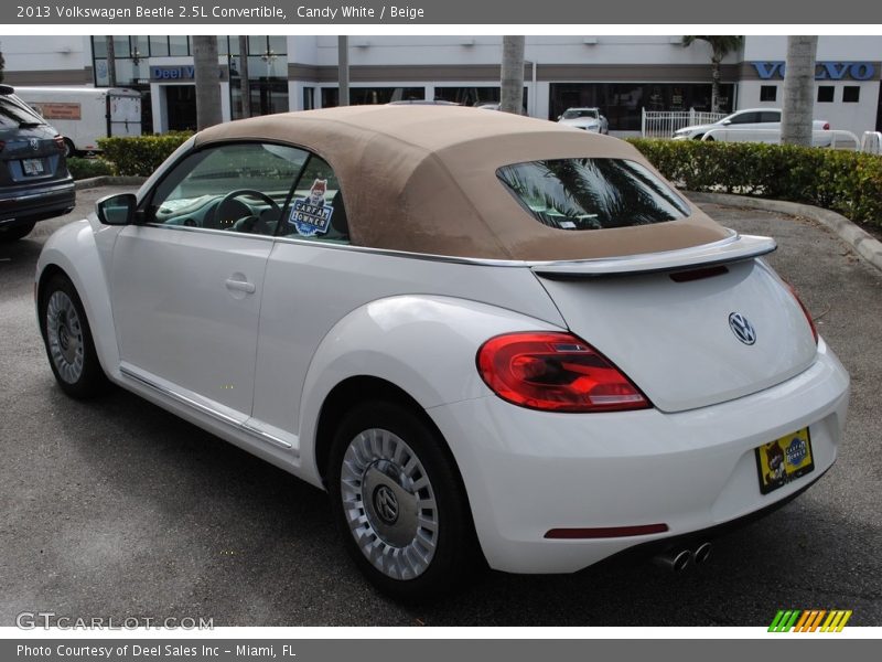 Candy White / Beige 2013 Volkswagen Beetle 2.5L Convertible