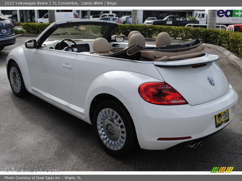 Candy White / Beige 2013 Volkswagen Beetle 2.5L Convertible