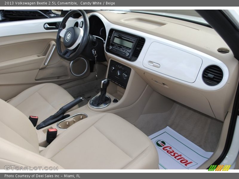 Candy White / Beige 2013 Volkswagen Beetle 2.5L Convertible