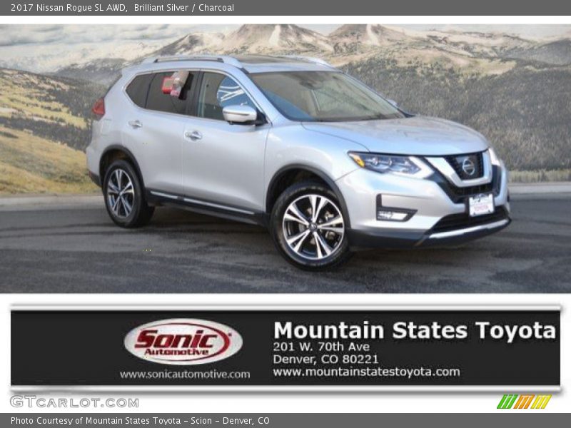 Brilliant Silver / Charcoal 2017 Nissan Rogue SL AWD