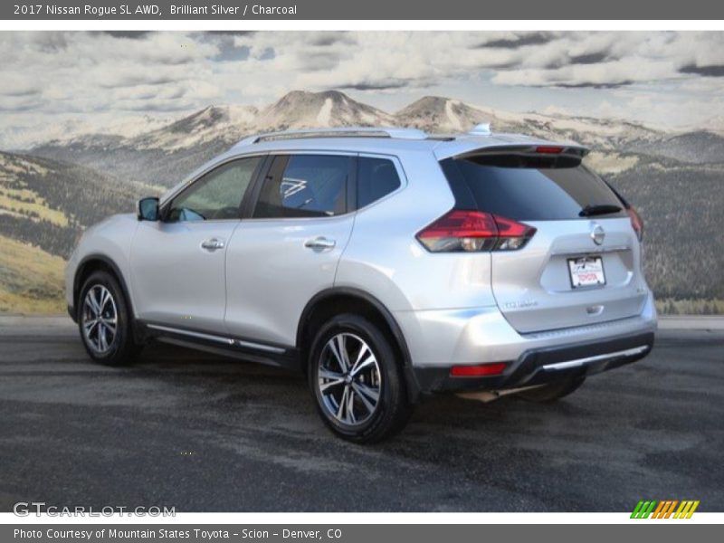 Brilliant Silver / Charcoal 2017 Nissan Rogue SL AWD