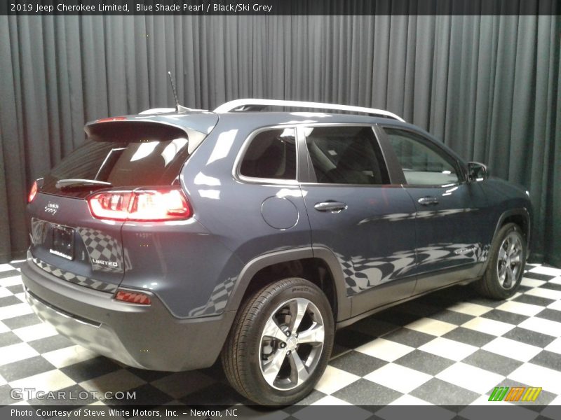 Blue Shade Pearl / Black/Ski Grey 2019 Jeep Cherokee Limited