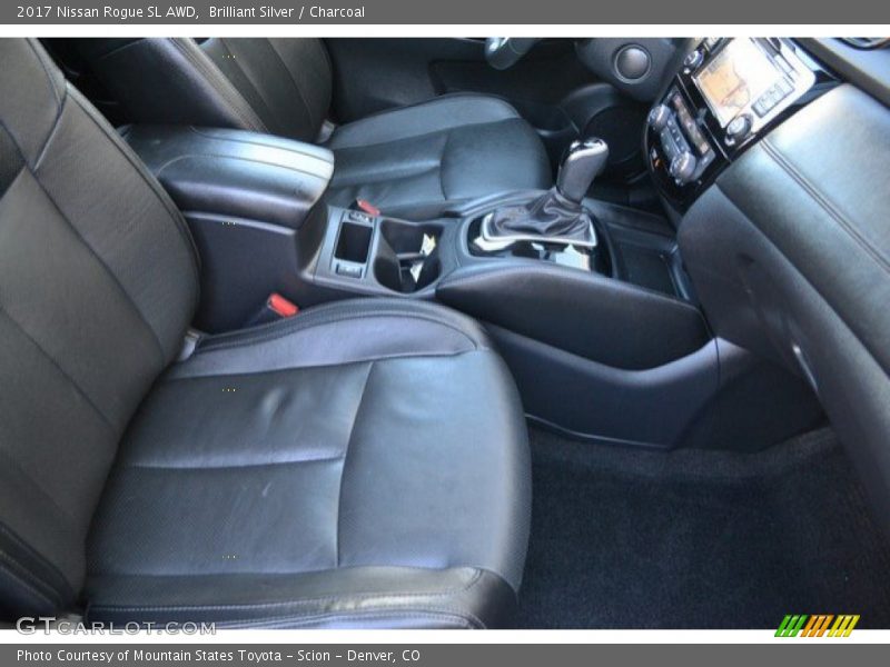 Brilliant Silver / Charcoal 2017 Nissan Rogue SL AWD