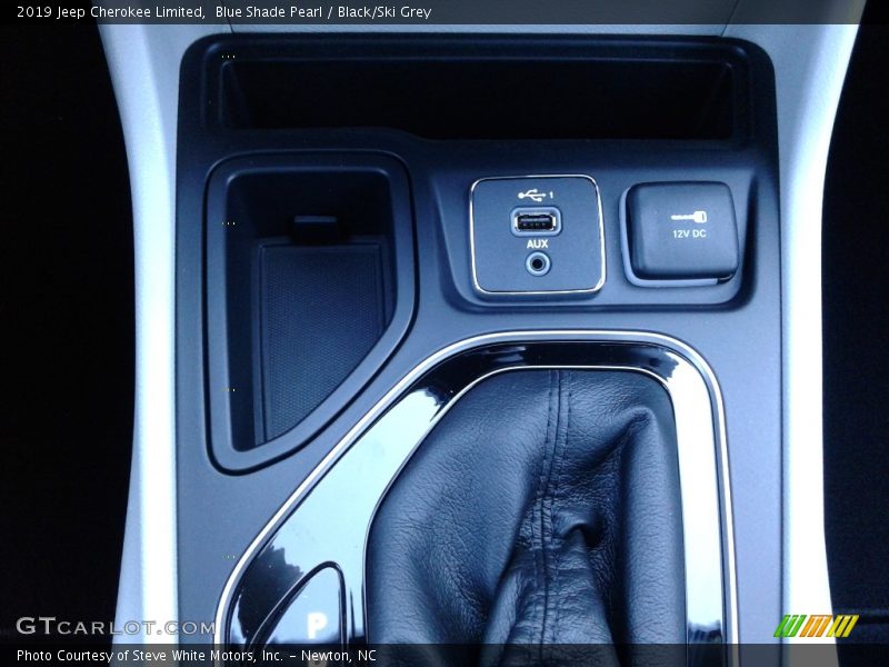 Blue Shade Pearl / Black/Ski Grey 2019 Jeep Cherokee Limited