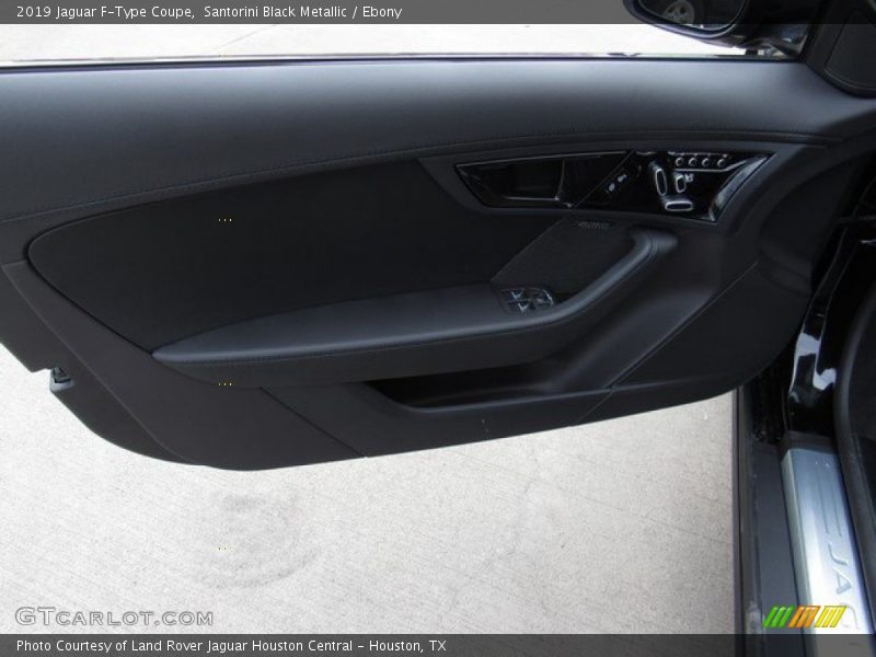 Santorini Black Metallic / Ebony 2019 Jaguar F-Type Coupe
