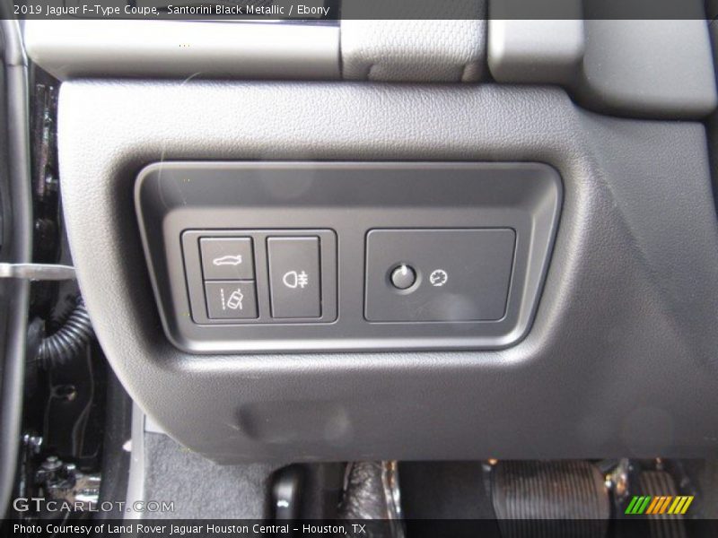 Santorini Black Metallic / Ebony 2019 Jaguar F-Type Coupe
