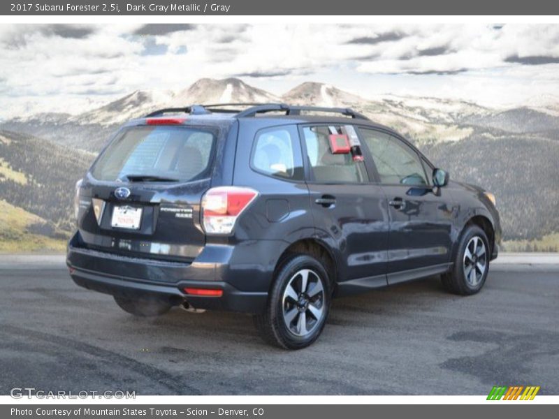 Dark Gray Metallic / Gray 2017 Subaru Forester 2.5i