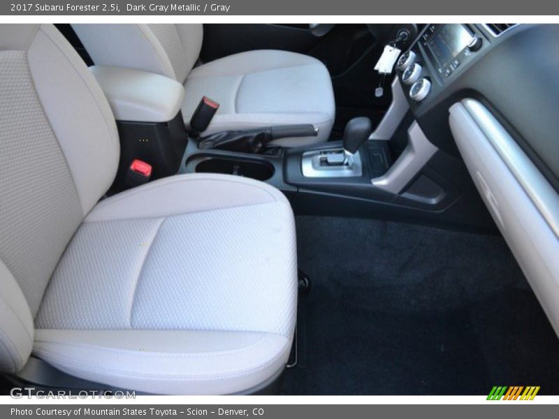Dark Gray Metallic / Gray 2017 Subaru Forester 2.5i