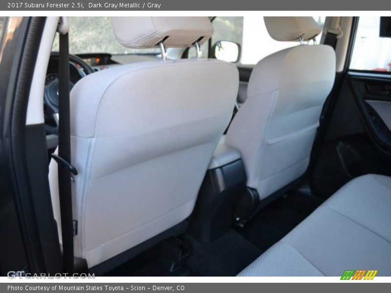 Dark Gray Metallic / Gray 2017 Subaru Forester 2.5i