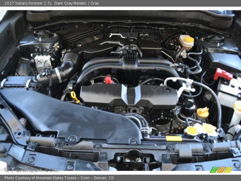 Dark Gray Metallic / Gray 2017 Subaru Forester 2.5i