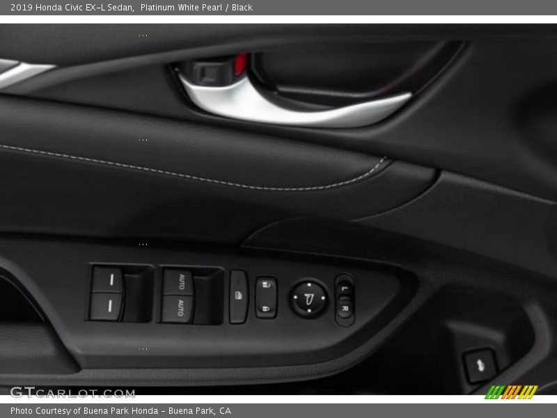 Platinum White Pearl / Black 2019 Honda Civic EX-L Sedan