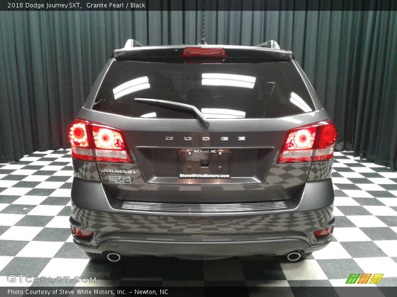 Granite Pearl / Black 2018 Dodge Journey SXT