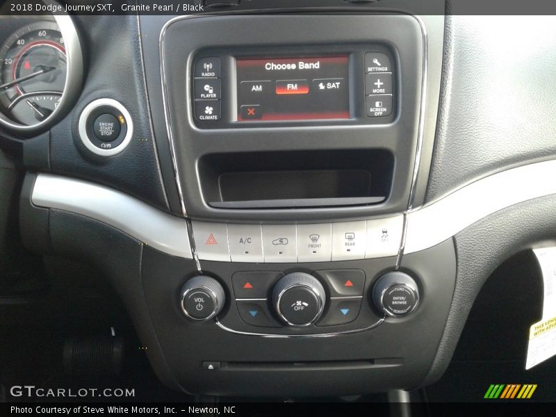 Granite Pearl / Black 2018 Dodge Journey SXT