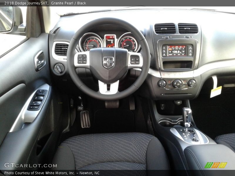 Granite Pearl / Black 2018 Dodge Journey SXT