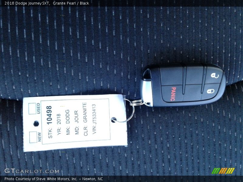 Granite Pearl / Black 2018 Dodge Journey SXT