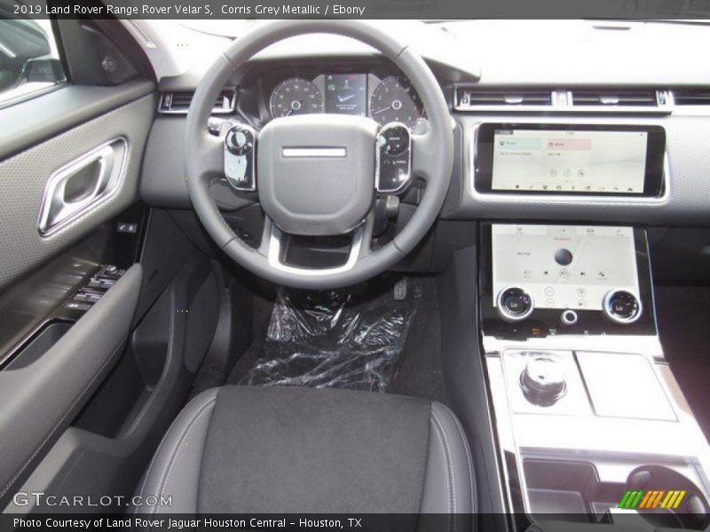 Corris Grey Metallic / Ebony 2019 Land Rover Range Rover Velar S
