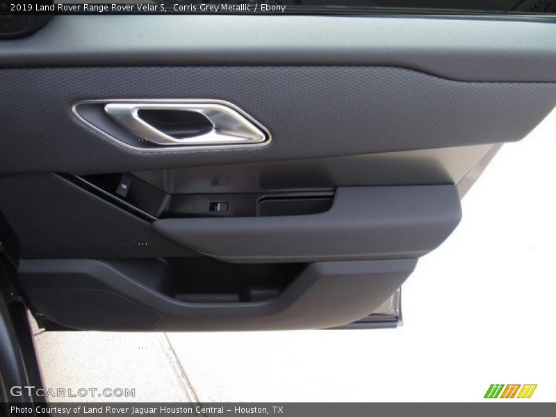 Corris Grey Metallic / Ebony 2019 Land Rover Range Rover Velar S